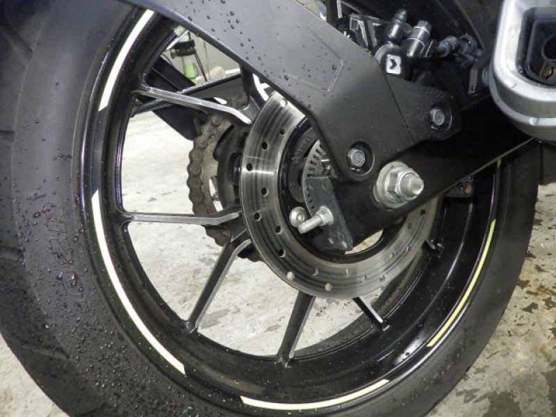 Suzuki Bike GIXXER250SF