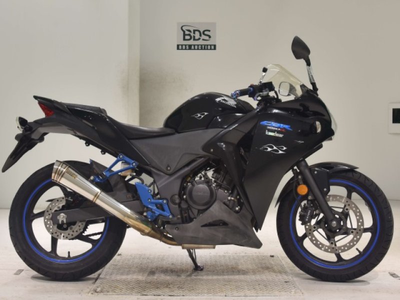 Honda Bike CBR250R