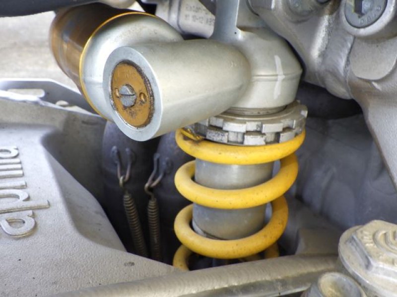 aprilia Bike TuonoV4R