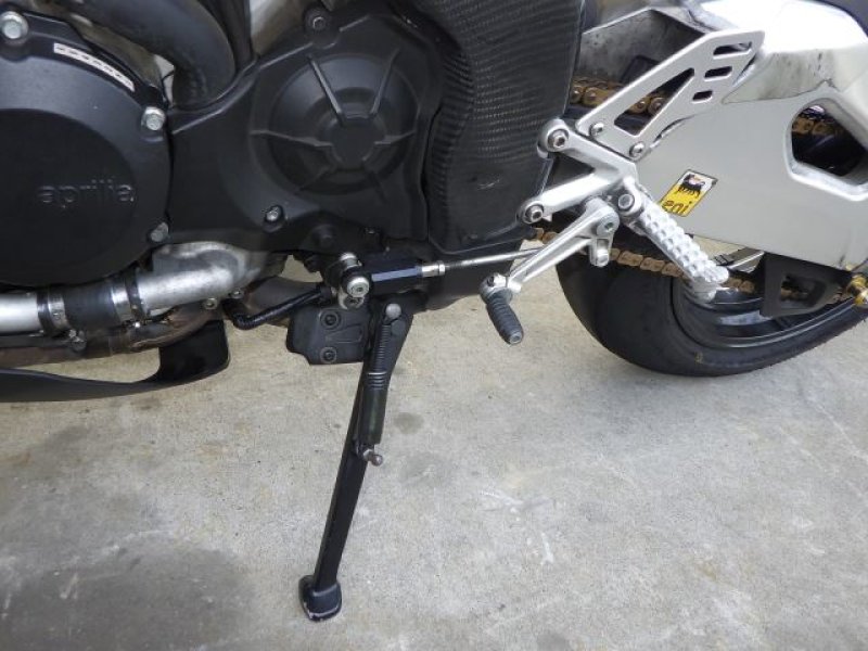 aprilia Bike TuonoV4R