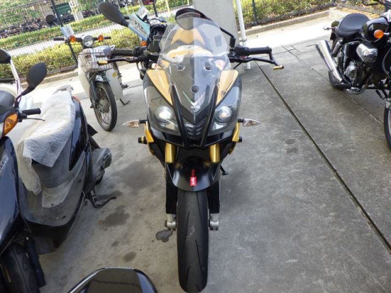 aprilia Bike TuonoV4R