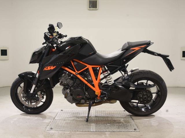 KTM 1290 SUPERDUKE R