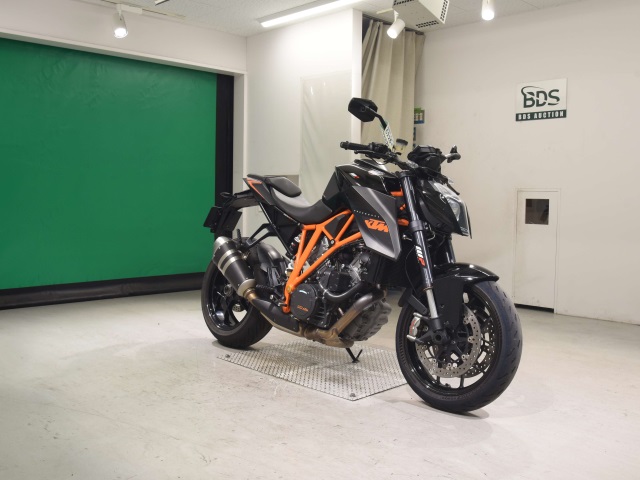KTM 1290 SUPERDUKE R