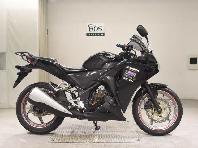 Honda CBR250R