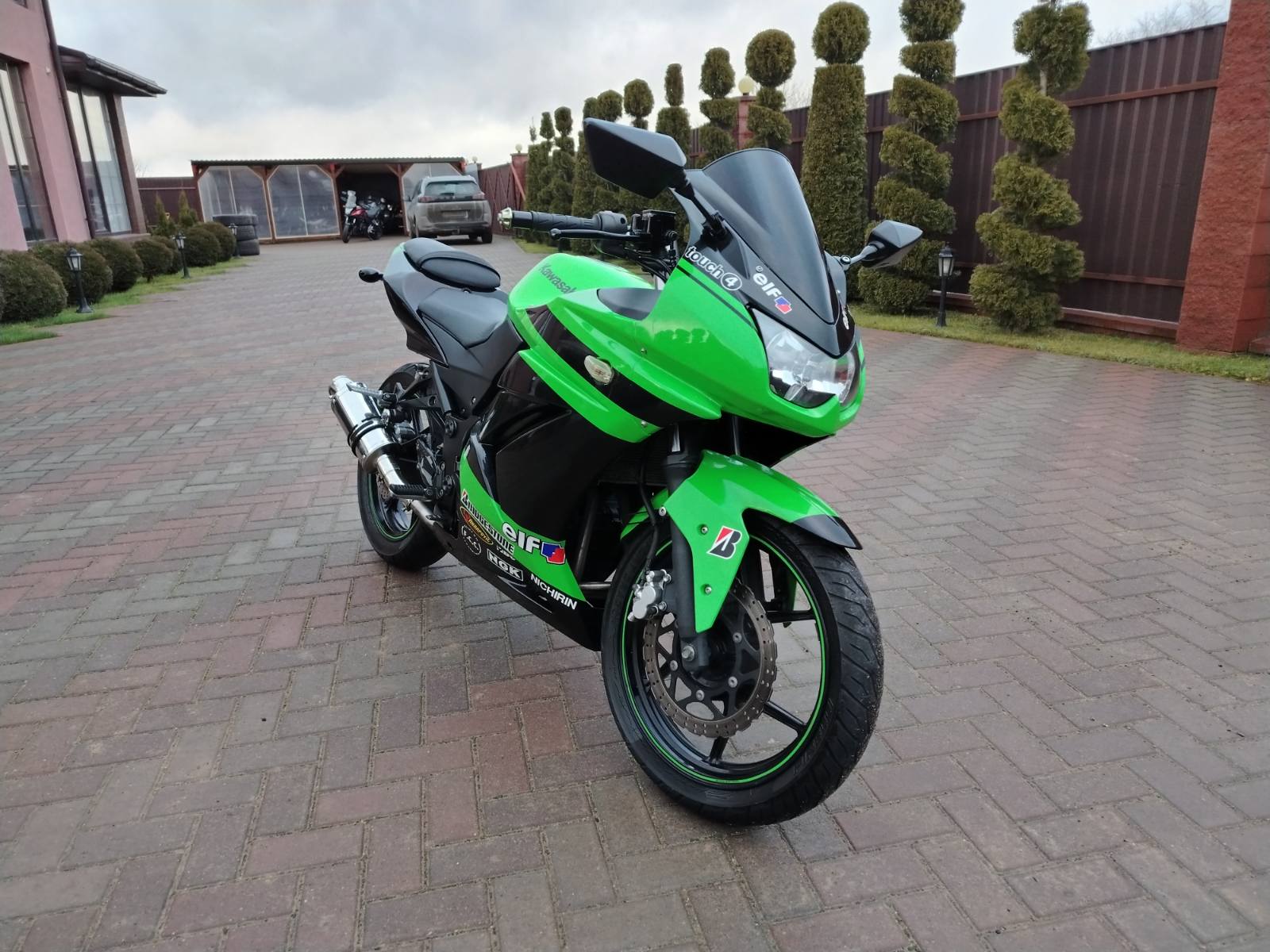 KAWASAKI NINJA250R