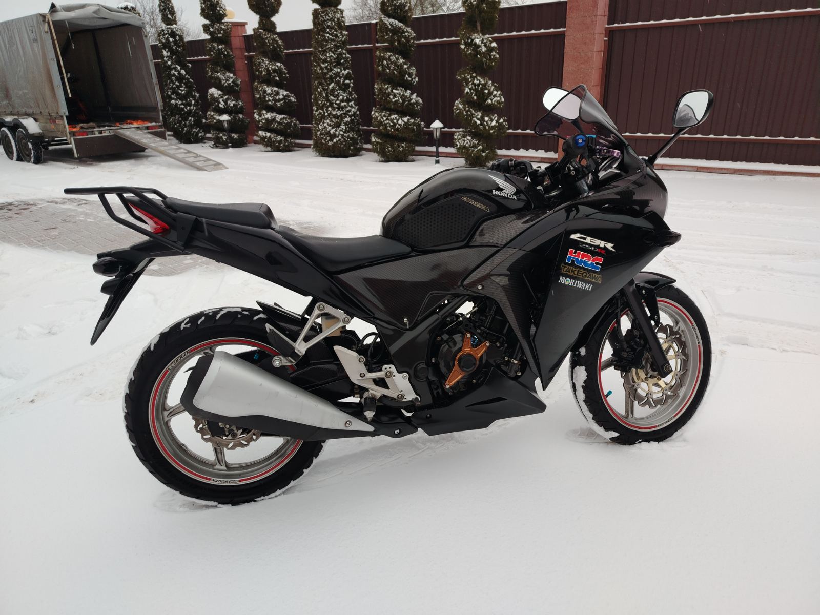Honda CBR250R