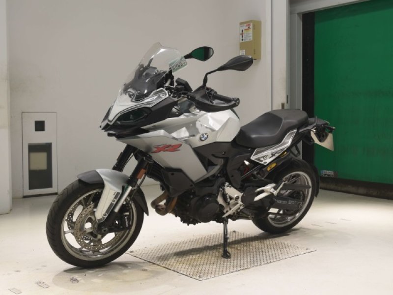 BMW F900XR