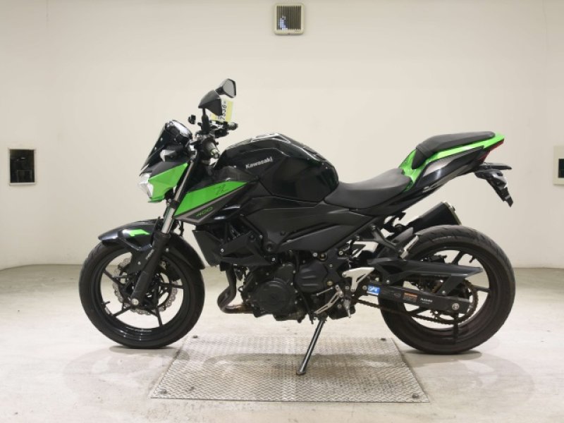 KAWASAKI Z400-2
